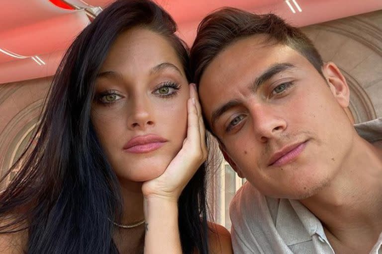 Oriana Sabatini y Paulo Dybala sufrieron un robo en su casa de Turín. Se llevaron joyas y relojes de alta gama