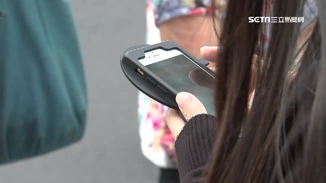 女子遺失手機卻鬧烏龍。（示意圖，非當事人／資料照）