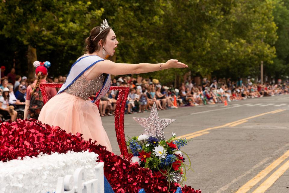 A Miss Tooele City attendant blows a kiss at the audience at the annual Days of ’47 Parade in Salt Lake City on Monday, July 24, 2023. | Megan Nielsen, Deseret News