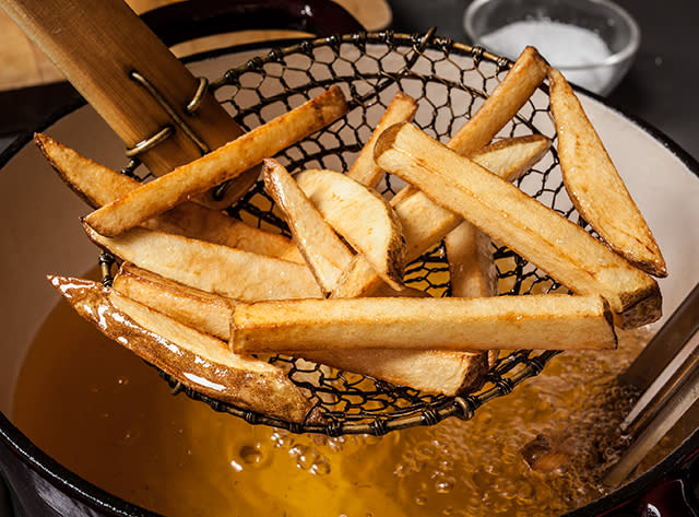 Monday Meal: Shoestring (AKA Julienne) Fries