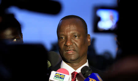 Head of the rebel delegation General Taban Deng Gai, addresses journalists during South Sudan's negotiations in Ethiopia's capital Addis Ababa, January 8, 2014. REUTERS/Tiksa Negeri/File photo