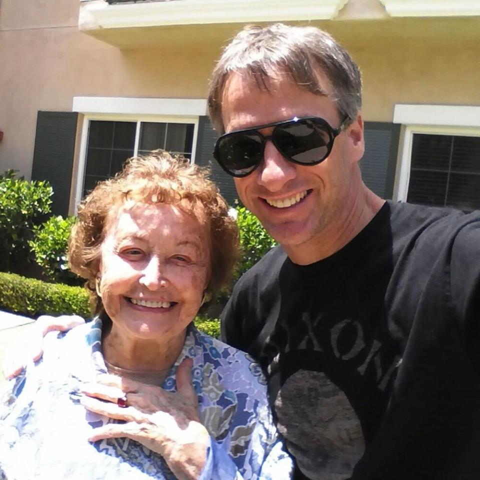 Tony hawk and his mom Nancy | Tony Hawk/ Facebook