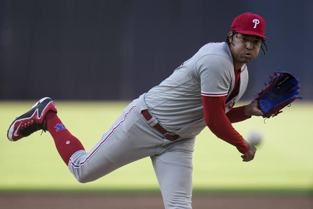 Kyle Schwarber swings for 40th home run as Craig Kimbrel helps Phillies  hold off Padres comeback in 9-7 win