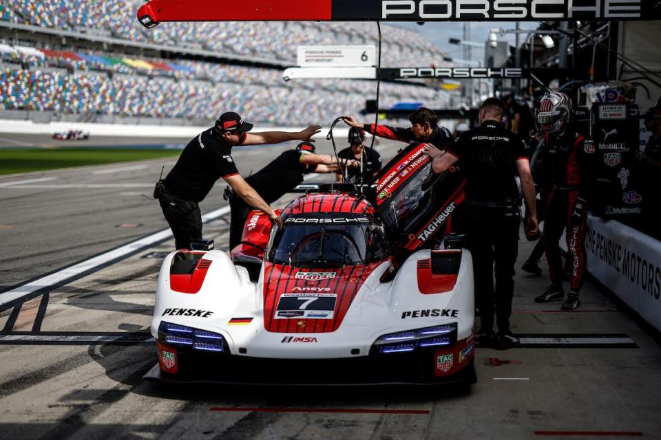 7 porsche penske motorsports, porsche 963, gtp matt campbell, felipe nasr, dane cameron, josef newgarden