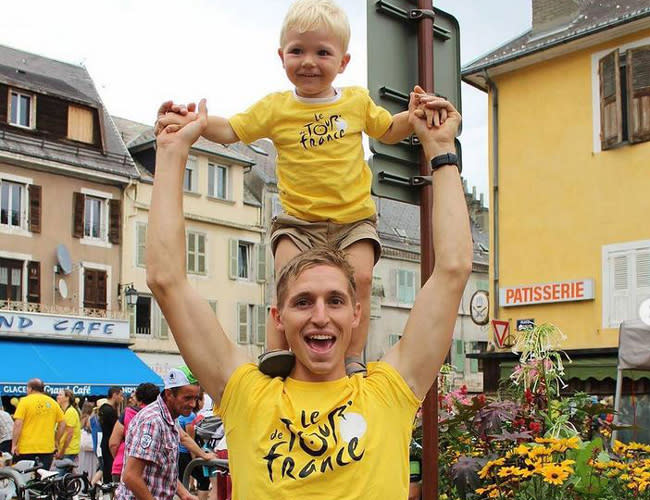 <p>La famille Koelma a suivi une étape du Tour de France à la Mure d’Isère (en Région Rhône-Alpes).<br>Crédit photo : Instagram @darelist.family </p>