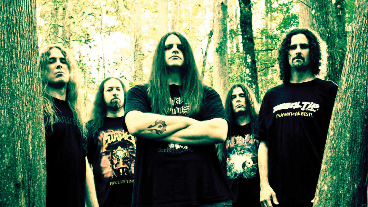  Cannibal Corpse. 