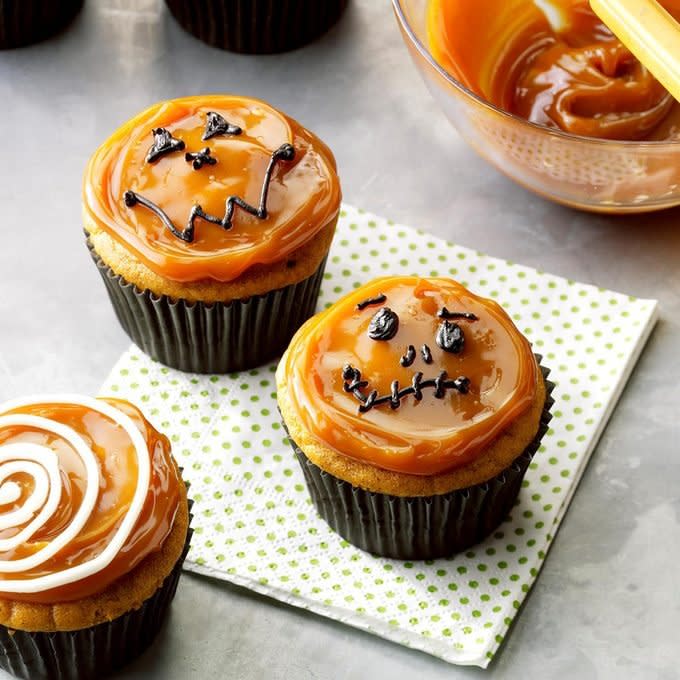 Pumpkin Caramel Cupcakes