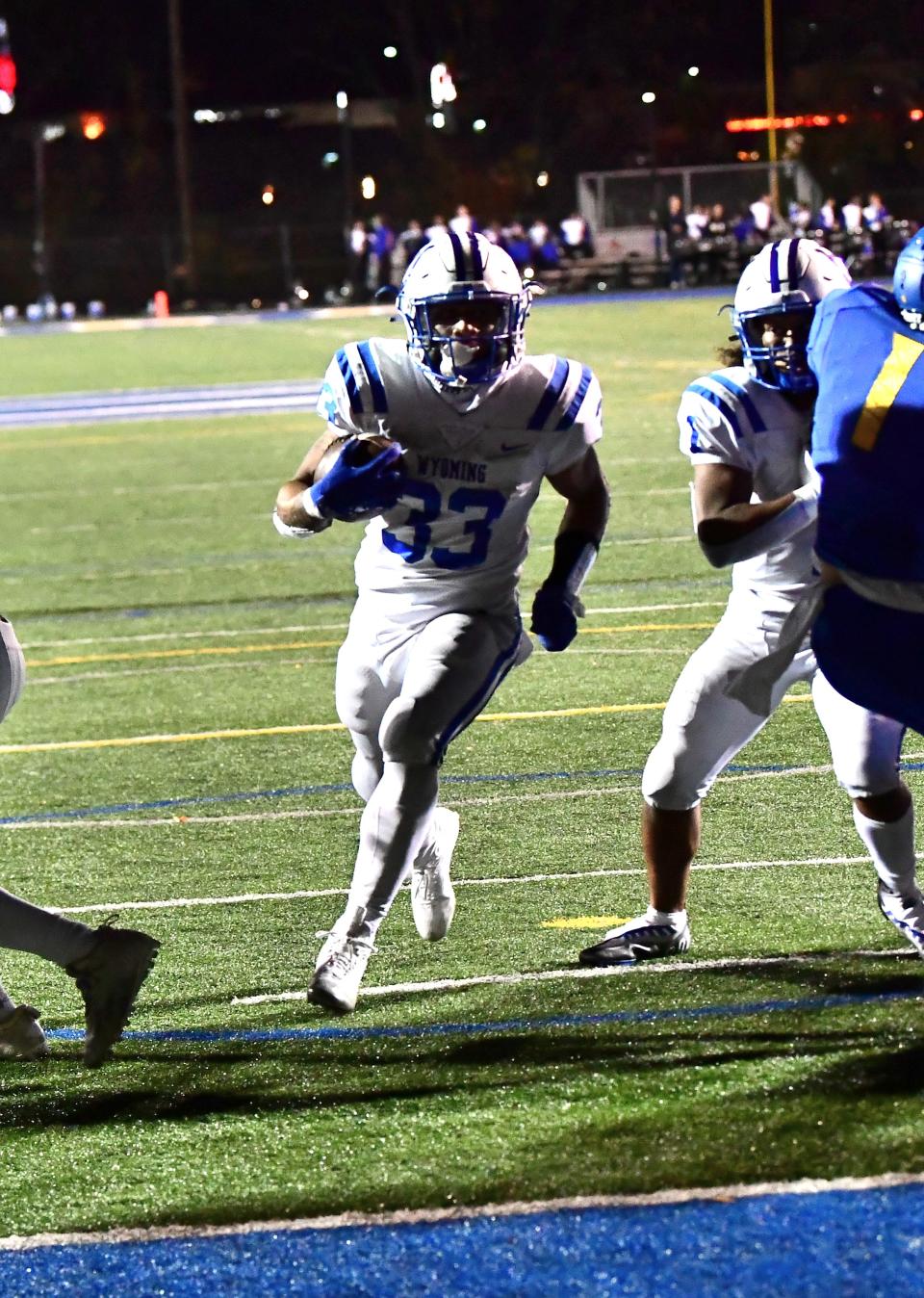 C.J. Hester (33) heads to the endzone for a Wyoming touchdown at the Madeira vs. Wyoming Cincinnati Hills League championship football game, Oct. 21, 2022.