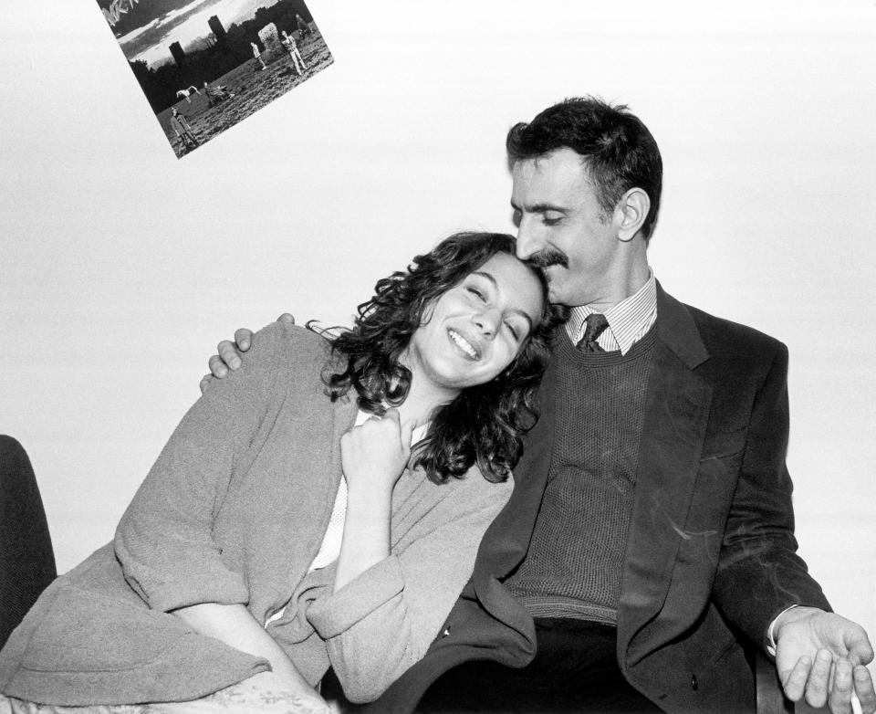  Moon and Frank Zappa in the '80s. (Photo: Ebet Roberts/Redferns)