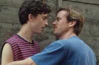 Se convirtió en uno de los intérpretes del momento gracias a 'Call Me by Your Name' (2017), película que le valió una nominación al Globo de Oro. En esta producción de Luca Guadagnino interpretó a un investigador que tiene un romance de verano con Elio (Timothée Chalamet), un joven de 17 años. (Foto: Sony Pictures)