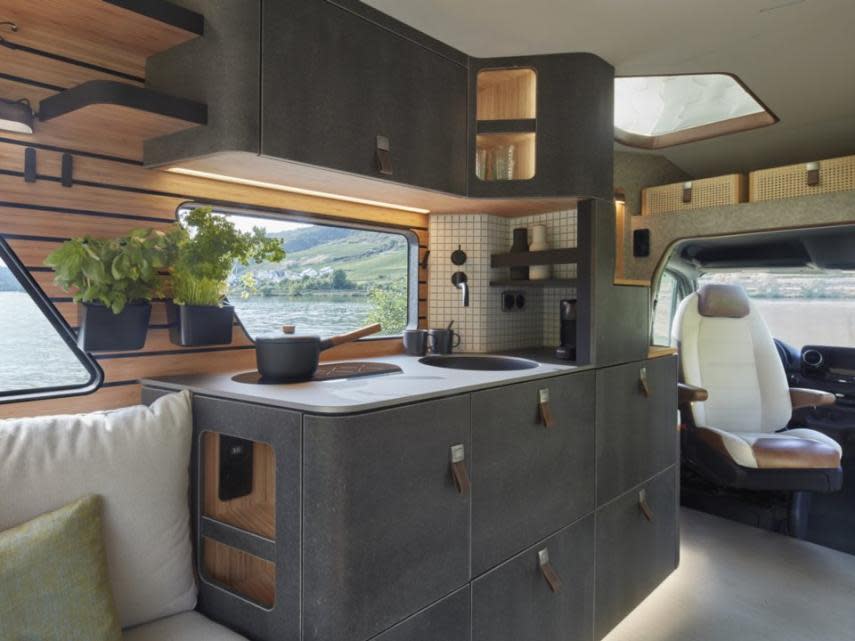 BASF ha aportado más de 20 materiales para el diseño de la vivienda como pintura o revestimientos de pizarra.<br><br>Foto:<a href="https://www.hymer.com/en/" rel="nofollow noopener" target="_blank" data-ylk="slk:Hymer;elm:context_link;itc:0;sec:content-canvas" class="link "> Hymer</a>