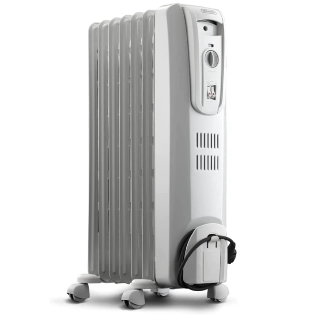 DeLonghi Oil-Filled Radiator Space Heater. Image via Amazon.