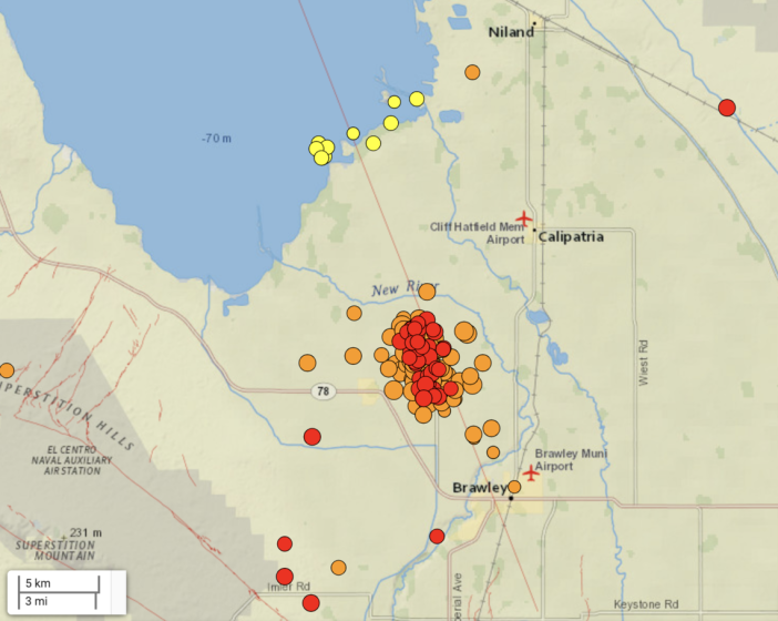 A series of hundreds of small earthquakes struck an area southeast of the Salton Sea.