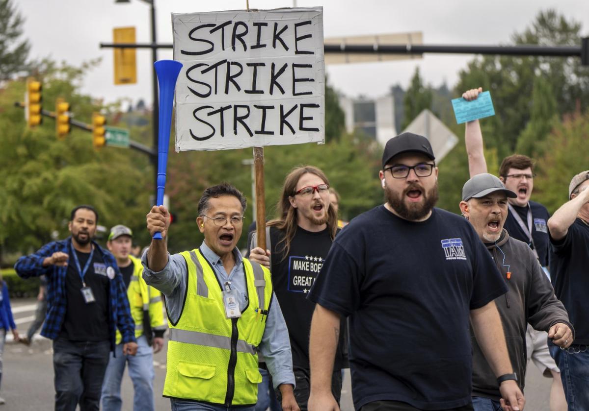 Boeing factory workers vote whether to strike and shut down aircraft production