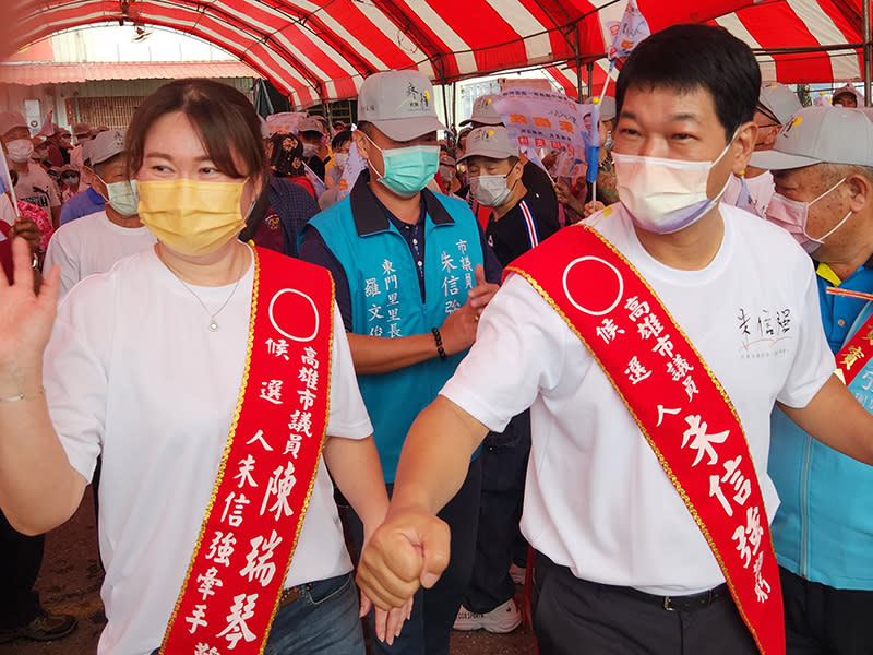 無黨籍市議員朱信強成立競選總部　相挺鄉親擠爆現場