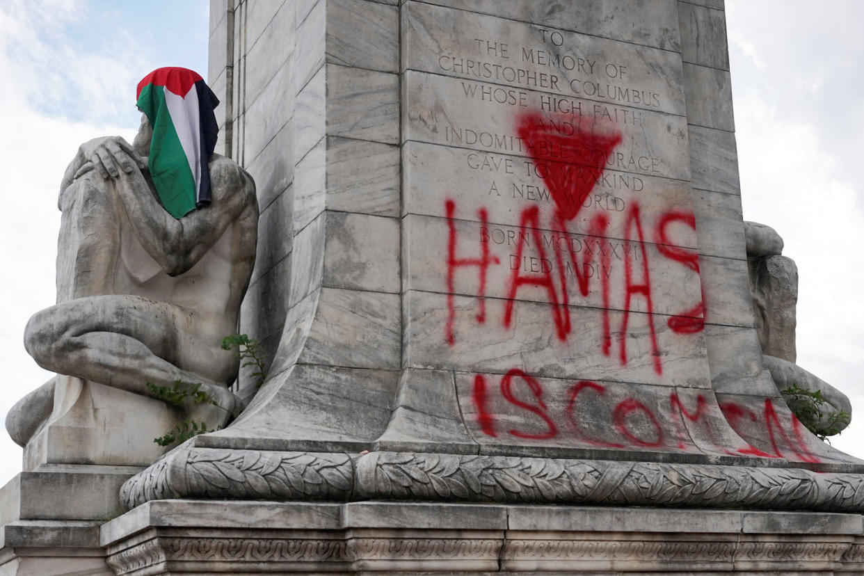 Protesters gather for Israeli PM Netanyahu's address to Congress in Washington (Seth Herald / Reuters file)