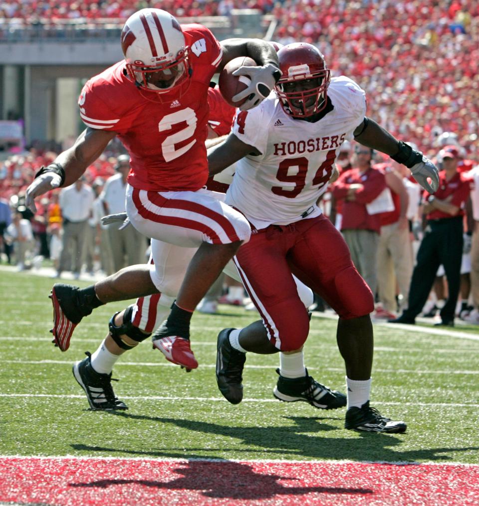 In his one season at UW, Brian Calhoun became a second-team All-American and was MVP of the 2006 Capital One Bowl when he ran for 213 yards and the winning touchdown.