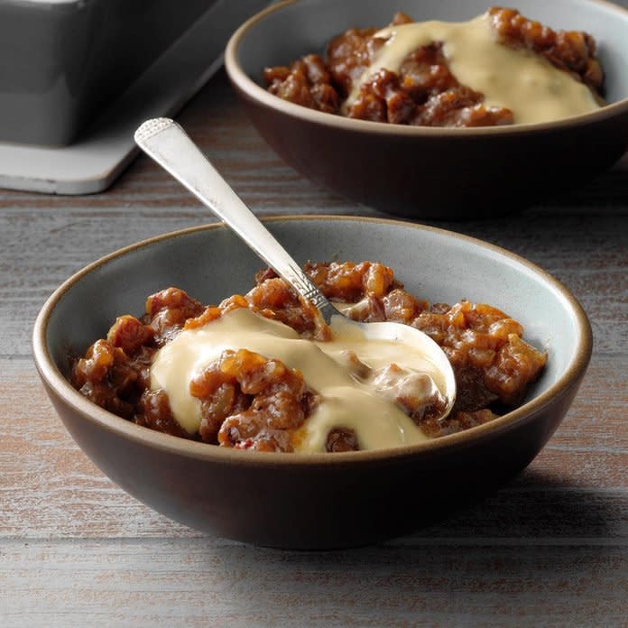 Sticky Toffee Rice Pudding With Caramel Cream Exps Hbmz19 59018 E06 21 2b 6