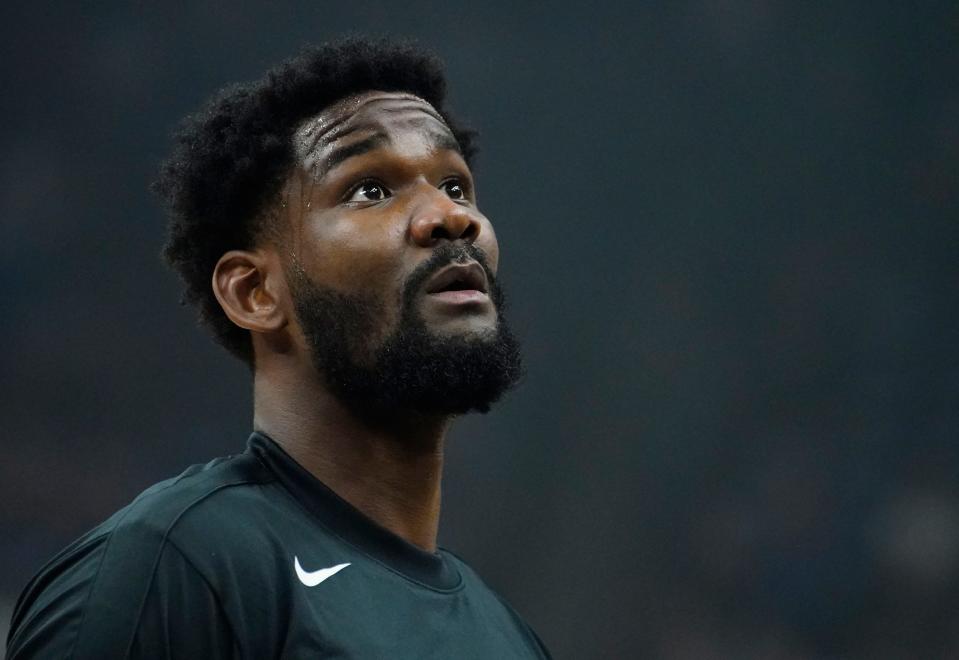 Oct 20, 2021; Phoenix, Arizona, USA; Phoenix Suns center Deandre Ayton (22) during the pregame shoot-around before playing the Denver Nuggets at Footprint Center.