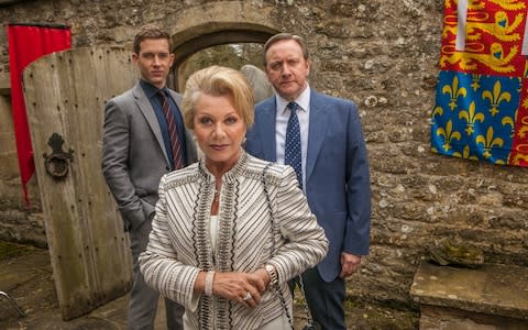 Series 20 will guest star Elaine Paige - Credit: ITV