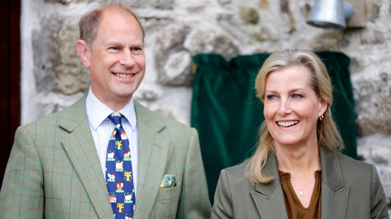  Duchess Sophie's reunion with Prince Edward explained. Seen here the couple visit Shallowford Farm in May 2022. 