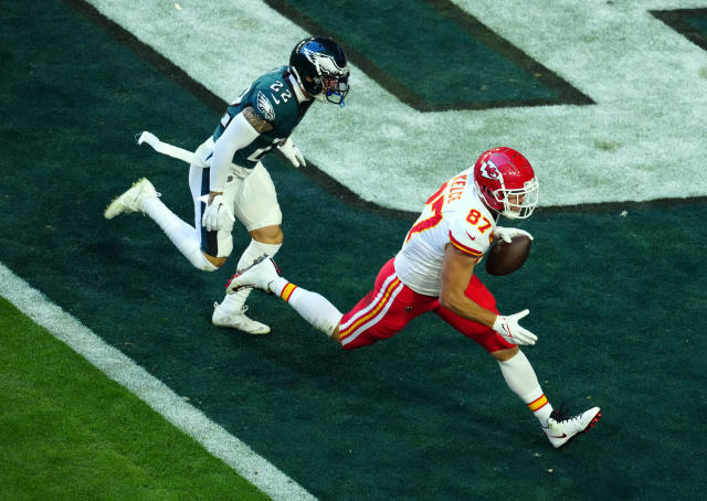 Anatomy of a Play: Travis Kelce's first-quarter touchdown in Super Bowl LVII