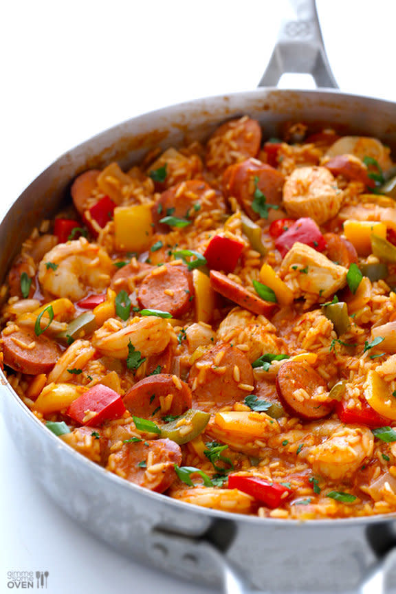 <strong>Get the <a href="http://www.gimmesomeoven.com/jambalaya-recipe/" target="_blank">Jambalaya recipe</a> from Gimme Some Oven</strong>