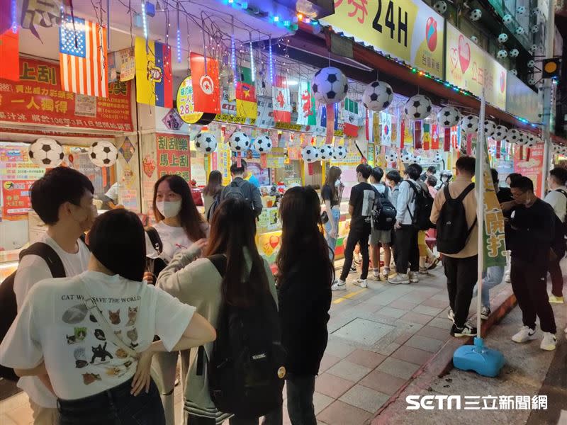 彩券行業者就透露凌晨登場的賽事，10人有7人都看好阿根廷。（圖／業者提供）