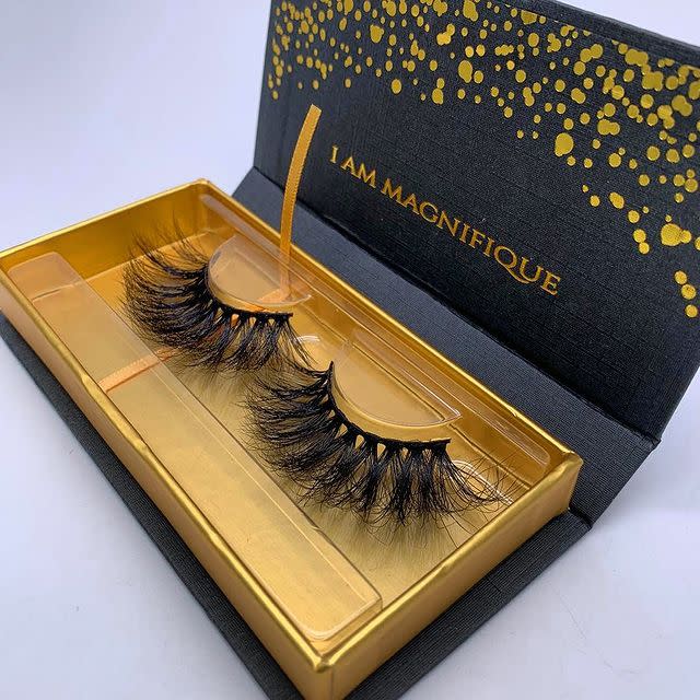 Lashes: Lash Magnifique