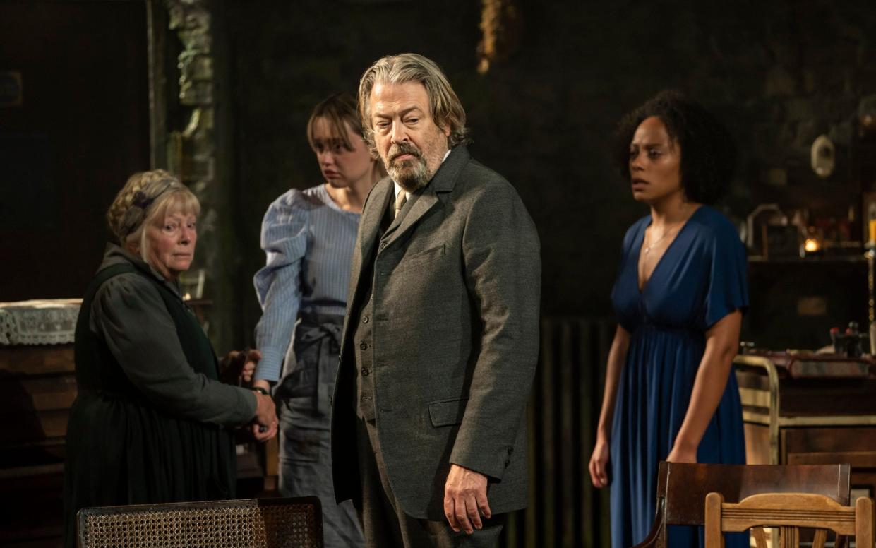 Roger Allam has joined the original, reunited cast of Uncle Vanya for this filmed staging - Johan Persson