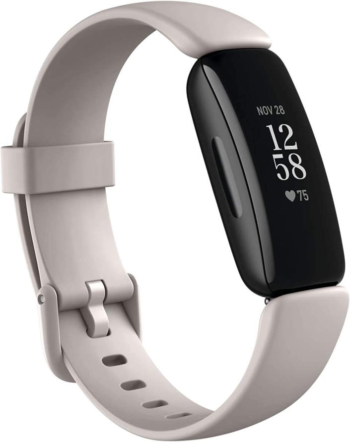 Fitbit Inspire 2 Monitoramento de saúde e condicionamento físico.  Imagem via Amazon.