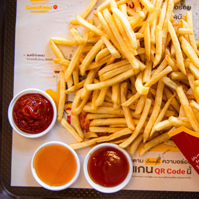 McDonald's new Mambo sauce: Review - Axios Washington D.C.