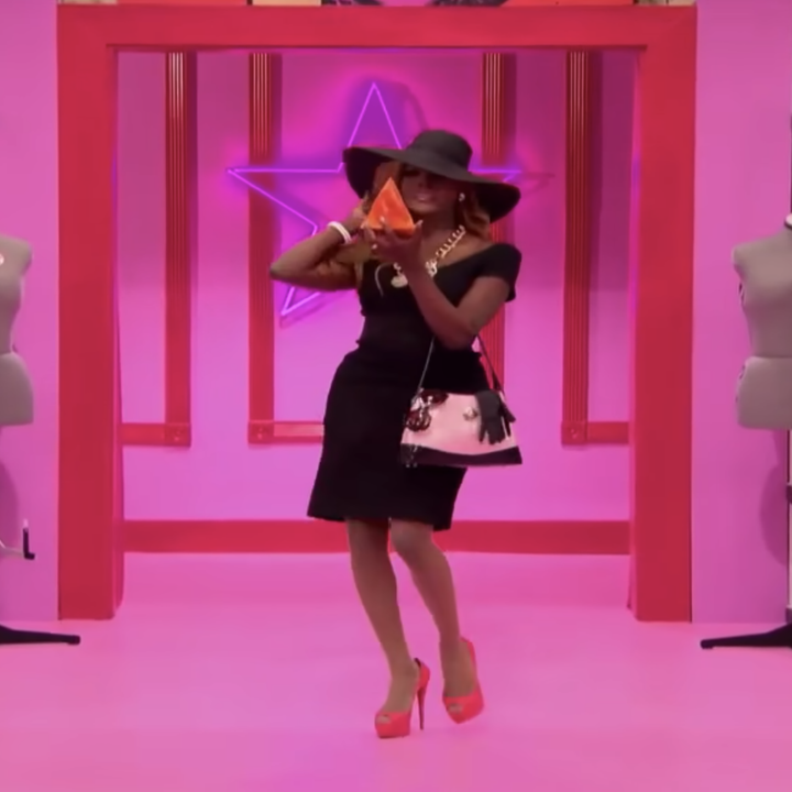 Coco Montrese entering the Werk Room