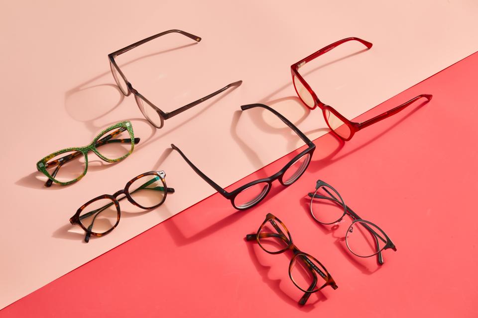 This Online Prescription Glasses Store Sends You 5 Frames to Try at Home