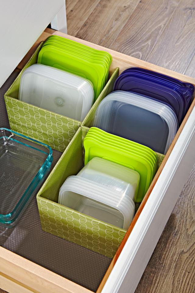 VIDEO]: How To Organize Food Storage Containers And Tupperware