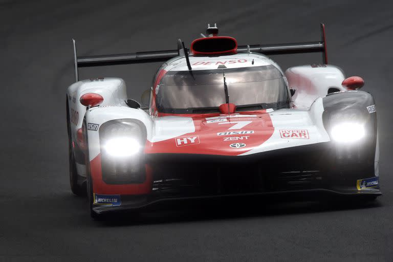 Después de dos segundos puestos y un tercer lugar, la tripulación del auto N°7 de Toyota Gazoo Racing, que integran José María Pechito López, Kamui Kobayashi y Mike Conway, intentará lograr el primer triunfo en las 24 Horas de Le Mans