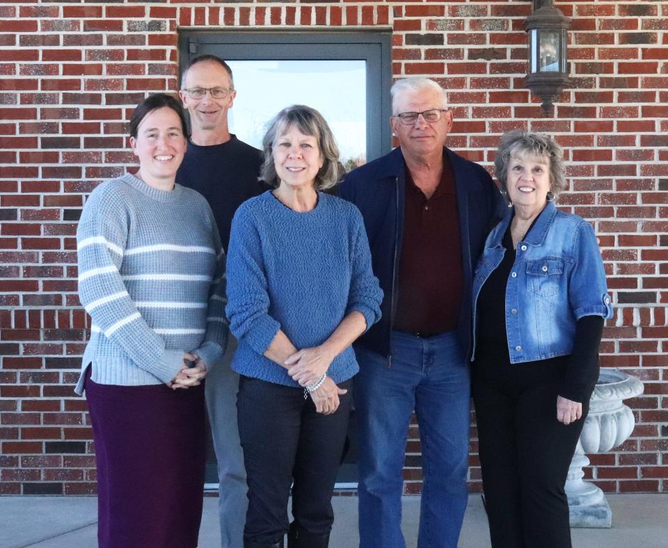 A group of organ donors and recipients met recently at Fairbury Baptist Church to talk about being thankful for their respective experiences. Making the gathering were, from left, Shannon Brown, Bryan Aberle, Debbie Moran, Doug Zick and Linda Zick.