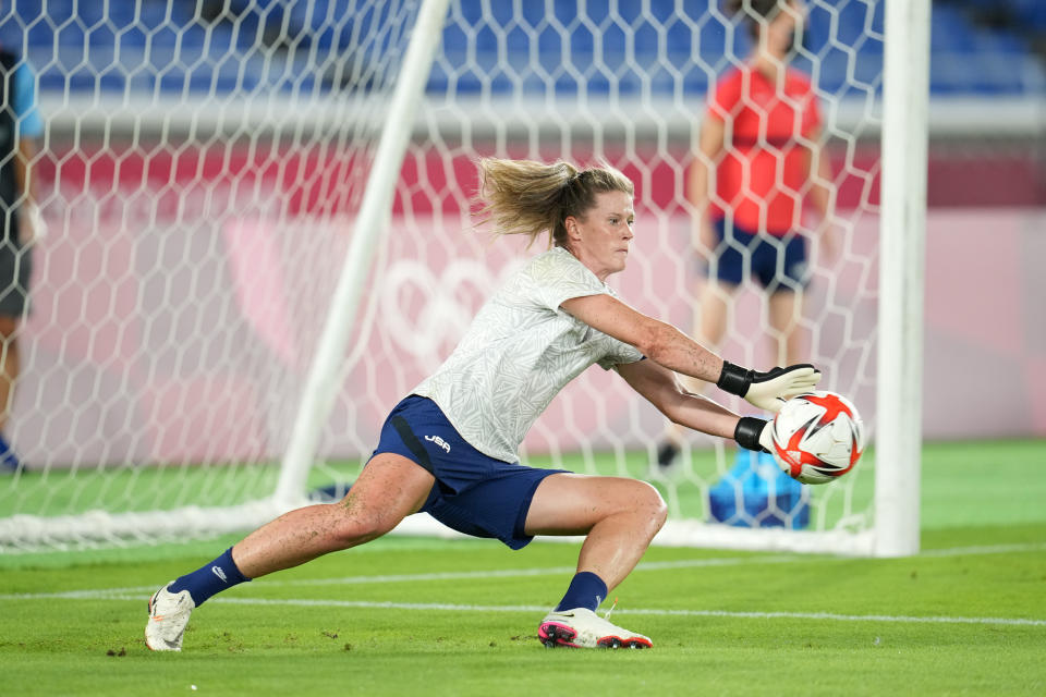 Alyssa Naeher will be back in goal at USWNT camp after her knee injury in Tokyo. (Brad Smith/ISI Photos/Getty Images)