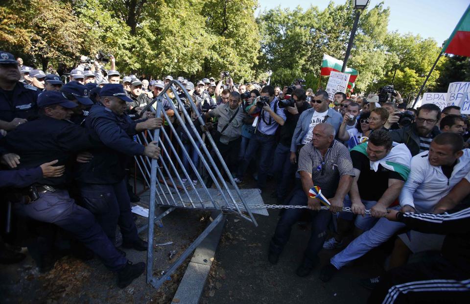 Bulgaria anti-governemment protest