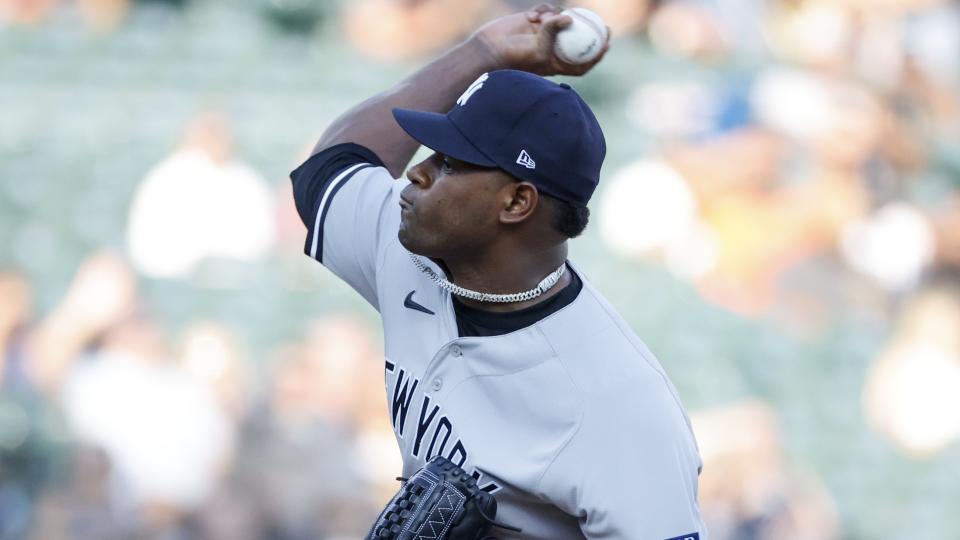 New York Yankees starting pitcher Luis Severino (40) pitches in the first inning against the Detroit Tigers at Comerica Park