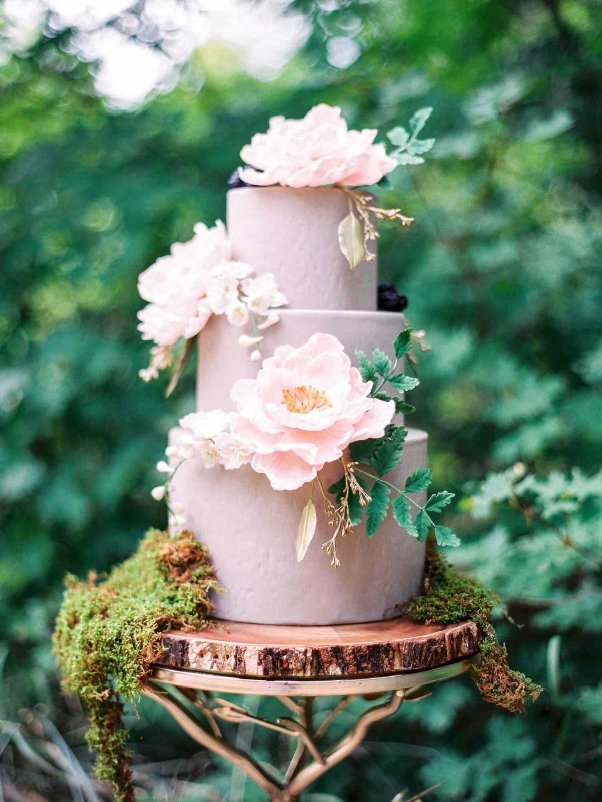 forest wedding cake