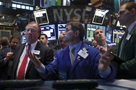 Traders work on the floor of the New York Stock Exchange August 28, 2013. REUTERS/Brendan McDermid