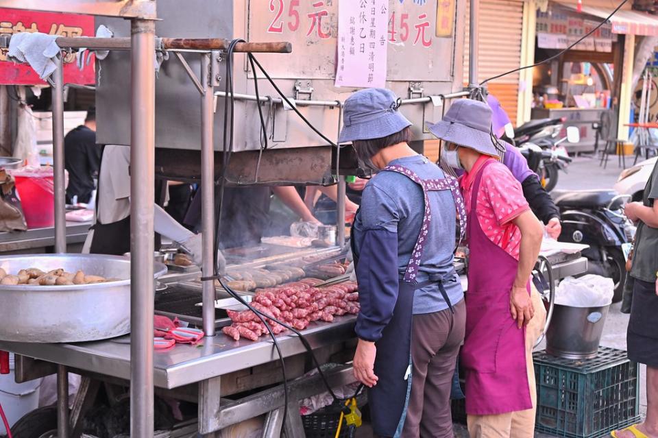 高雄三民區│新大港大腸香腸