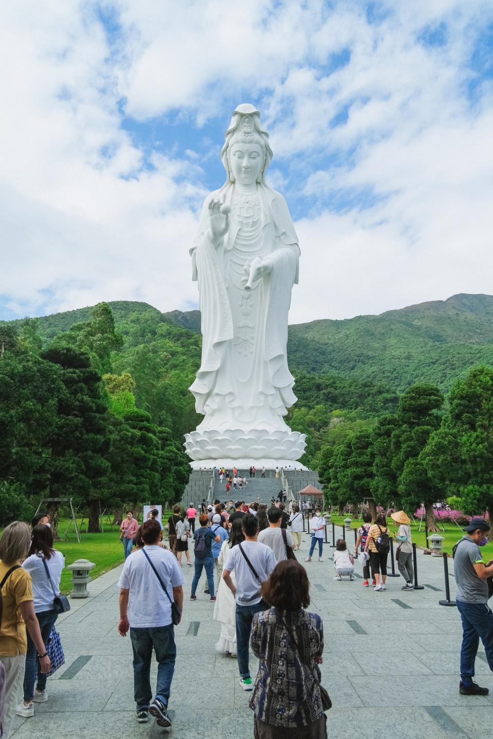 慈山寺地處大埔洞梓，佔地約五十萬平方呎。（Facebook @tszshanmonastery ）