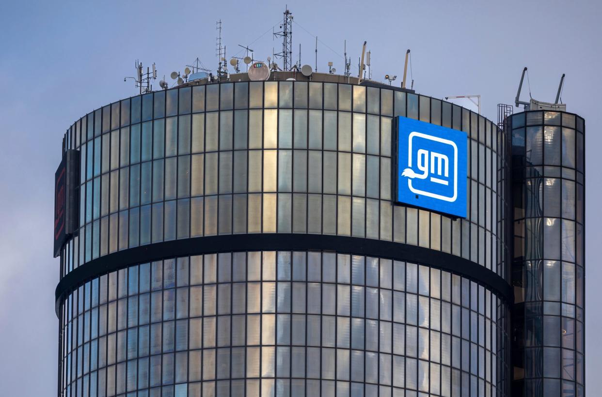 General Motors changes the logo of the Renaissance Center to honor the Detroit Lions with a lion's tail animation in Detroit on Saturday, Jan. 20, 2024.