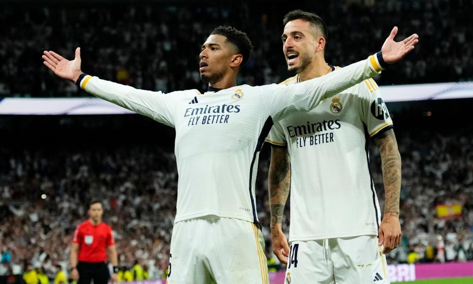 <span>Jude Bellingham celebrates in trademark fashion after sealing victory over Barcelona in Sunday’s <em>clásico </em>– is was his 21st goal of the season at club level.</span><span>Photograph: Jose Breton/AP</span>