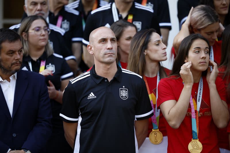 FILE PHOTO: FIFA Women's World Cup Australia and New Zealand 2023 - Spain's Prime Minister Pedro Sanchez receive the World Cup champions