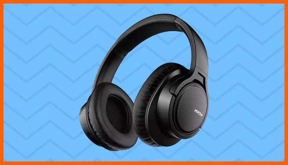 Solo 20 dólares por estos cómodos audífonos Mpow H7 con bluetooth (Foto: Amazon).