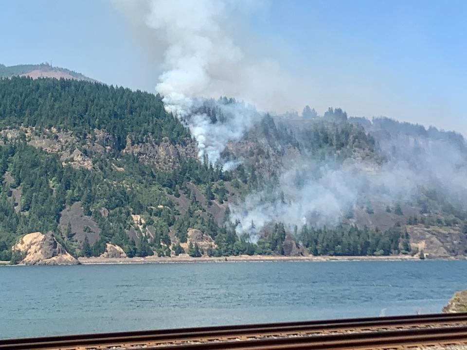 The Tunnel 5 Fire has burned more than 500 acres on the Washington side of the Columbia River Gorge.