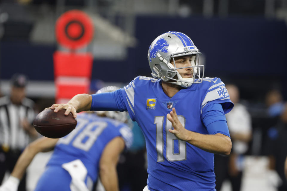 Detroit Lions quarterback Jared Goff throws during the first half of an NFL football game against the Dallas Cowboys, Sunday, Oct. 23, 2022, in Arlington, Texas. (AP Photo/Ron Jenkins)